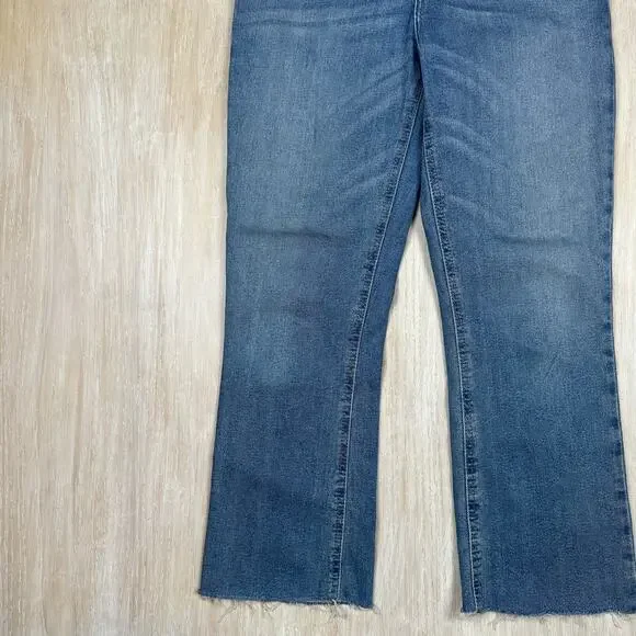 BDG Urban Outfitters High Rise Crop Kick Flare Casual Denim Edgy Grunge Jeans 27 - Picture 5 of 16